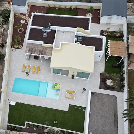 Guest house Espacio Con Piscina, Lajares