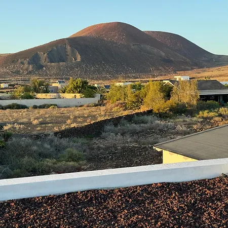 Pensión Espacio Con Piscina,