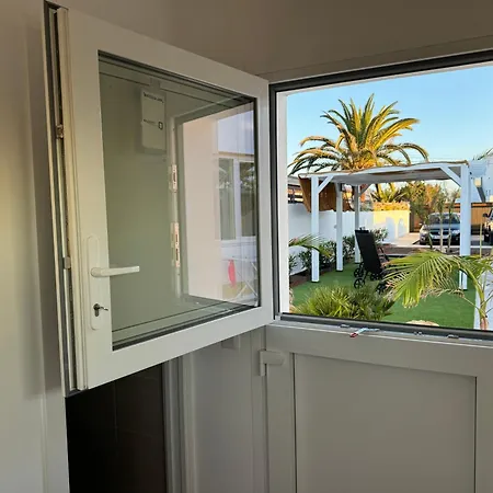 Espacio Con Piscina, 3* Lajares