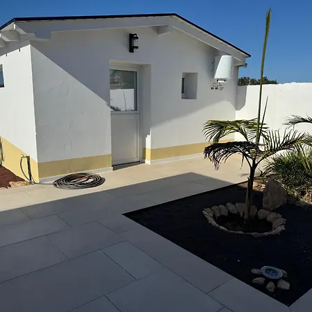 Espacio Con Piscina, 3*