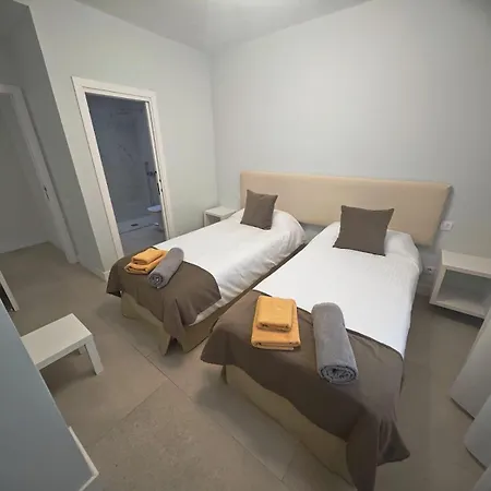 Pensjonat Espacio Con Piscina,