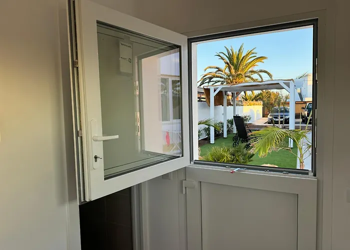 Espacio Con Piscina, 3* Lajares