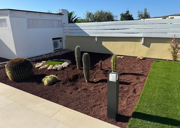 Espacio Con Piscina, Pensionat 3*