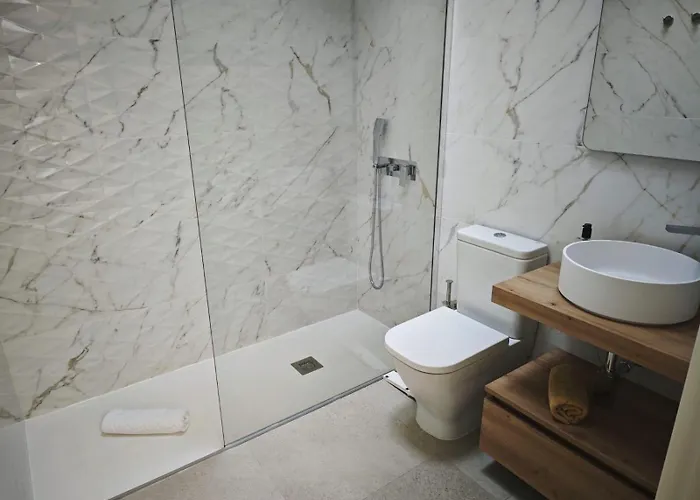 Espacio Con Piscina, Pensionat 3*